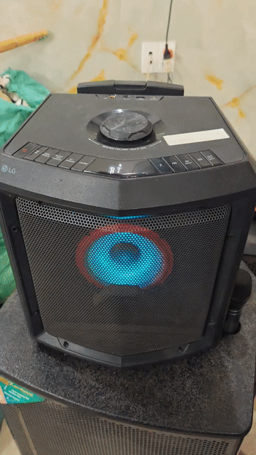 Loa kéo karaoke LG RL2 Đen 50W pin hỏng. Mua bán Tivi, Âm thanh tại Thành phố Thuận An Bình Dương được đăng bởi Phan Văn Thế hình 1