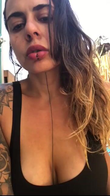 Model - Inked.Maru tattoo