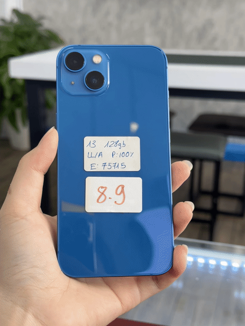Apple iPhone 13 128GB Xanh. Mua bán Điện thoại tại Thành phố Thủ Dầu Một Bình Dương được đăng bởi Phong Le hình 1