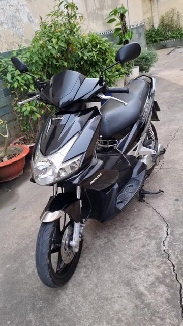 Honda Air Blade. xe nhà sử dụng rất kỹ. Mua bán Xe máy tại Quận 6 Tp Hồ Chí Minh được đăng bởi Mr Huỳnh hình 1