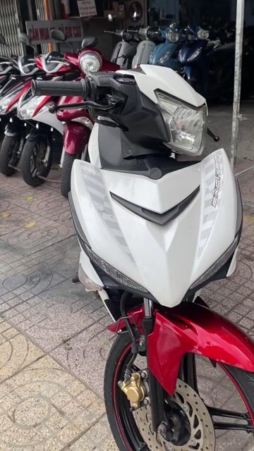Yamaha Exciter 150 Trắng đỏ. Mua bán Xe máy tại Quận 12 Tp Hồ Chí Minh được đăng bởi xe máy THÀNH LONG hình 1