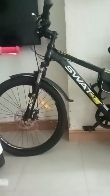 Xe đạp địa hình SWAT Đen. Mua bán Xe đạp tại Quận 4 Tp Hồ Chí Minh được đăng bởi dọn kho hình 1