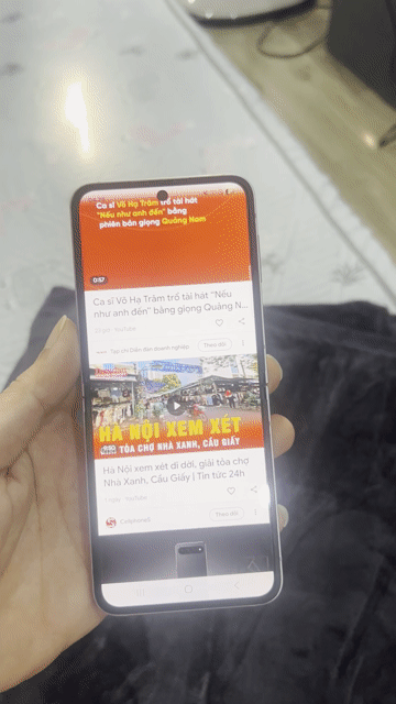 Samsung Galaxy Z Flip 6 Bạc Màn hình gập. Mua bán Điện thoại tại Quận Ba Đình Hà Nội được đăng bởi Kan Nguyễn hình 1