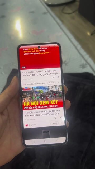 Samsung Galaxy Z Flip 6 Bạc Màn hình gập. Mua bán Điện thoại tại Quận Ba Đình Hà Nội được đăng bởi Kan Nguyễn hình 1