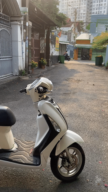Yamaha Grande màu Trắng kem. Mua bán Xe máy tại Thành phố Thủ Đức Tp Hồ Chí Minh được đăng bởi MUA BÁN TRAO ĐỔI XE MÁY CŨ hình 1