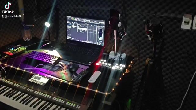 Thiết bị phòng thu Takstar PC-K320. Mua bán Tivi, Âm thanh tại Quận 4 Tp Hồ Chí Minh được đăng bởi BK3E hình 1