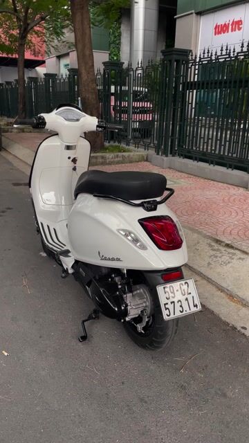 Vespa Spint. Mua bán Xe máy tại Quận Phú Nhuận Tp Hồ Chí Minh được đăng bởi DŨNG HOÀNG  hình 1