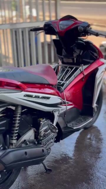 Honda Air Blade 110 2011 Đỏ Zin. Mua bán Xe máy tại Huyện Trảng Bom Đồng Nai được đăng bởi Của Hàng Xe Máy U Phong hình 1