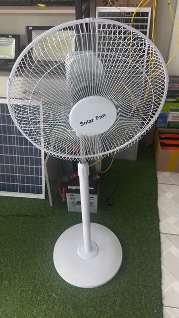 Quạt năng lượng mặt trời, quạt tích điện Solar Fan. Mua bán Quạt tại Quận Bình Thuỷ Cần Thơ được đăng bởi Lê Vũ Camera Solar hình 1