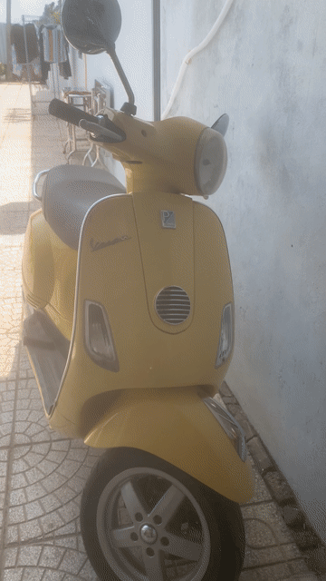 Piaggio Vespa LX 125 Vàng 2011. Mua bán Xe máy tại Huyện Cần Giuộc Long An được đăng bởi Nguyenthientri hình 1