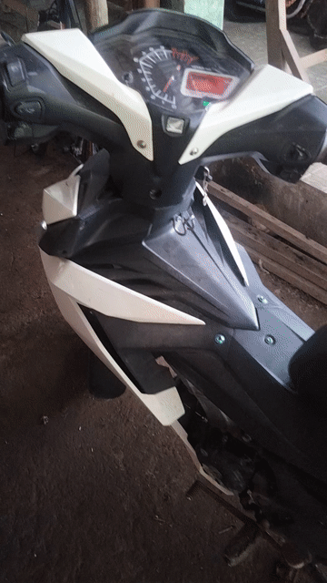 Honda Winner X Trắng. Mua bán Xe máy tại Huyện An Biên Kiên Giang được đăng bởi Hua Dương 68kg hình 1