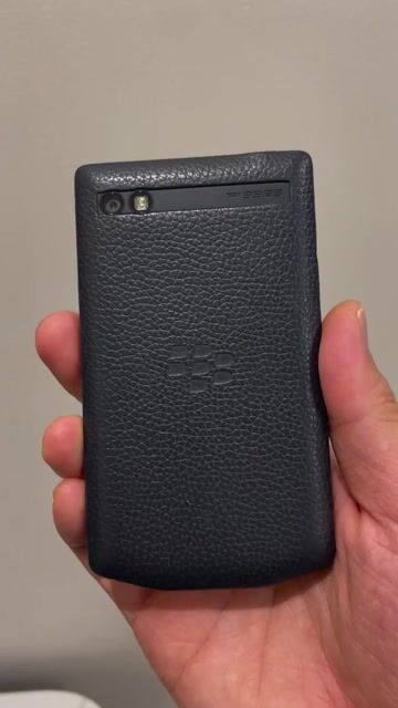 BlackBerry Porsche Design 9983 Đen. Mua bán Điện thoại tại Quận Nam Từ Liêm Hà Nội được đăng bởi Vũ hình 1