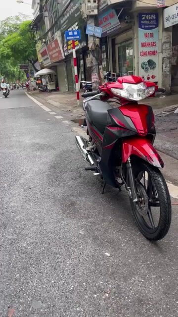 WAVE BLADE ĐẸP CHẤT. Mua bán Xe máy tại Quận Đống Đa Hà Nội được đăng bởi Hà hình 1