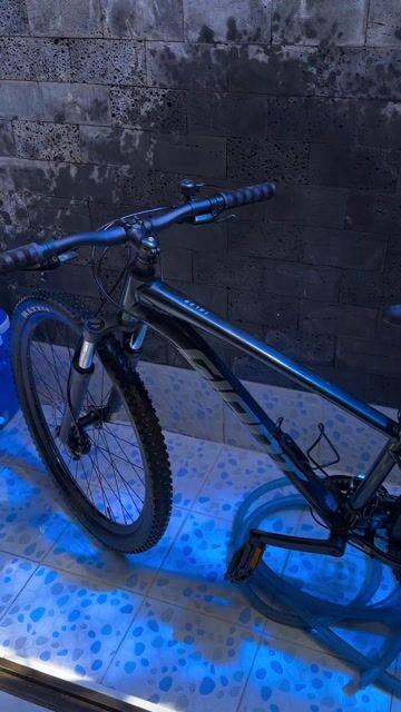 XE ĐẠP ĐỊA HÌNH MTB GIANT TALON 4– PHANH ĐĨA, BÁN. Mua bán Xe đạp tại Quận 8 Tp Hồ Chí Minh được đăng bởi Phuong Lan hình 1