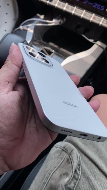 Honor X6C 256GB Trắng Đã sử dụng. Mua bán Điện thoại tại Quận Hải Châu Đà Nẵng được đăng bởi Linh  hình 1