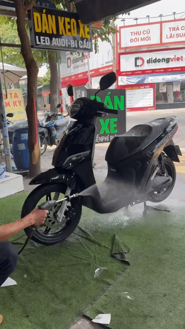 Xe máy điện FelizNeo 2025 Đen. Mua bán Xe máy tại Thành phố Thủ Đức Tp Hồ Chí Minh được đăng bởi ChuangLien hình 1