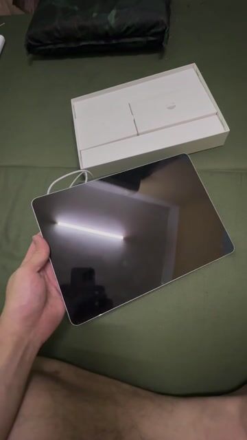 Honor Magicpad 3 12GB/256GB Bạc. Mua bán Máy tính bảng tại Quận Thanh Xuân Hà Nội được đăng bởi nguyễn Khánh hình 1