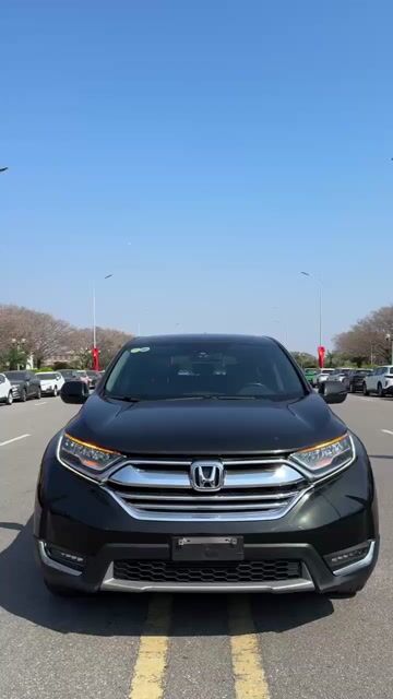 Honda CRV L 2018, rộng rãi, an toàn, giữ giá tốt. Mua bán Ô tô tại Quận Long Biên Hà Nội được đăng bởi Long Biên Cars hình 1