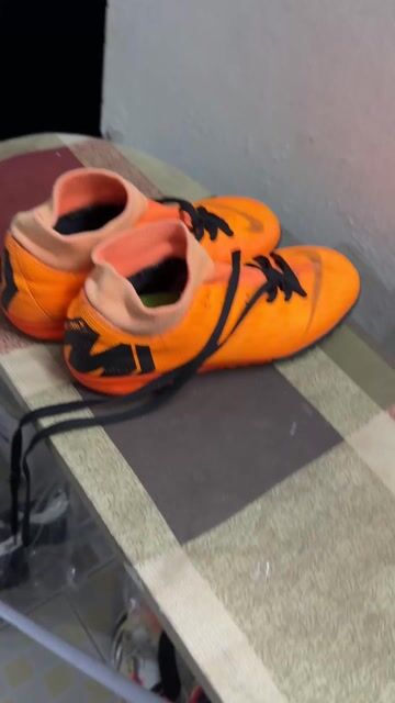 Giày đá bóng Nike MercurialX-size42.5. Mua bán Đồ thể thao, Dã ngoại tại Quận Bình Thuỷ Cần Thơ được đăng bởi Thầy Tiến 2hand hình 1