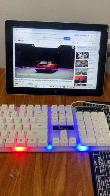 Laptop 2 trong 1 HP Elite x2 1012 G1. Mua bán Laptop tại Thành phố Thủ Đức Tp Hồ Chí Minh được đăng bởi Quốc Việt hình 1