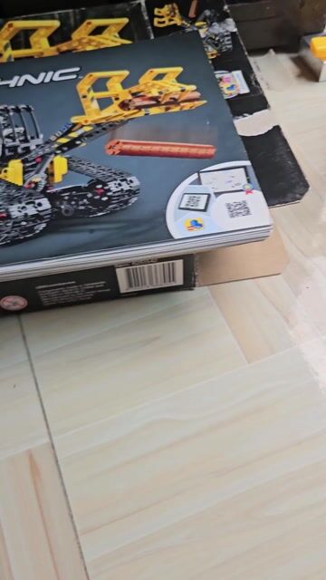 LEGO Technic 42094 Vàng Đen. Mua bán Sở thích khác tại Thành phố Thủ Đức Tp Hồ Chí Minh được đăng bởi Quan hình 1