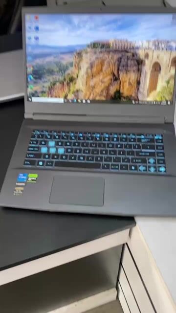 MSI Thin 15 i5-12450H | RTX 2050 | máy đẹp keng. Mua bán Laptop tại Quận Gò Vấp Tp Hồ Chí Minh được đăng bởi LapTop HD hình 1