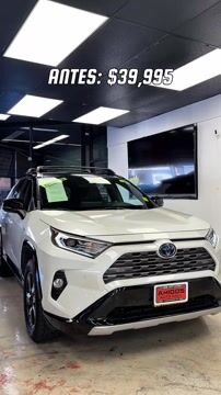 2020 Toyota RAV4 video thumbnail