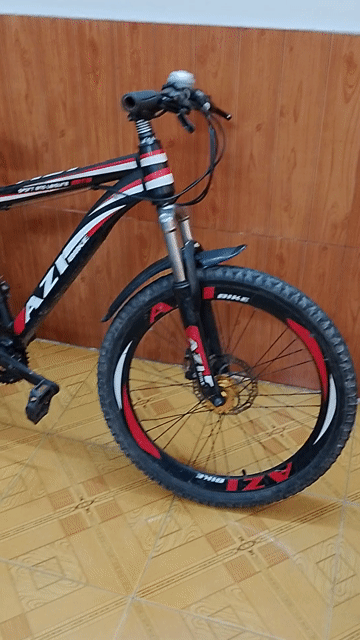 Xe đạp địa hình AZI Bike Đen đỏ 24in tốt đẹp. Mua bán Xe đạp tại Quận Tân Bình Tp Hồ Chí Minh được đăng bởi AHuy hình 1