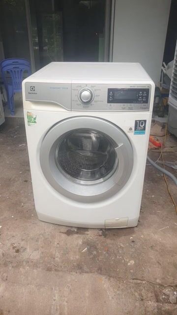 Máy giặt Electrolux 9kg Inverter Trắng. Mua bán Máy giặt tại Huyện Nhà Bè Tp Hồ Chí Minh được đăng bởi nam thanh hình 1