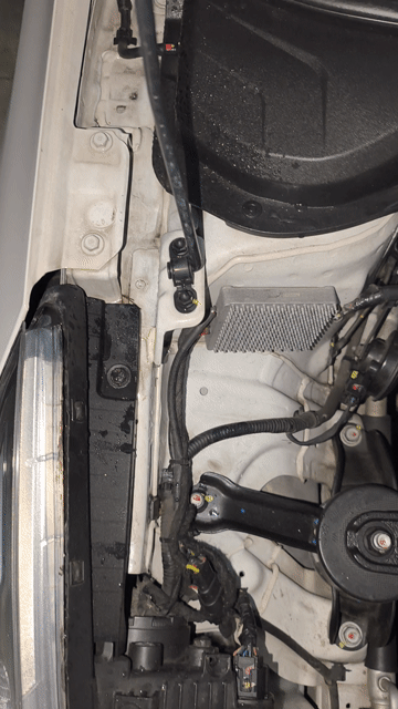 Hyundai Accent ATH 13000 km Trắng. Mua bán Ô tô tại Thành phố Cẩm Phả Quảng Ninh được đăng bởi An Nguyentrong hình 1