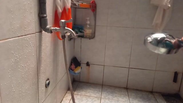 Đèn Led Vòi Tắm Hoa Sen, mới 100%. Mua bán Thiết bị vệ sinh, nhà tắm tại Huyện Bình Chánh Tp Hồ Chí Minh được đăng bởi  CHỢ VẬN MAY  hình 1