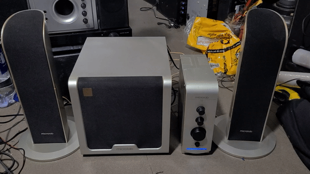 loa Microlab FC 361 hoạt động tốt ngoại hình đẹp . Mua bán Tivi, Âm thanh tại Quận 11 Tp Hồ Chí Minh được đăng bởi Lê Thụy hình 1