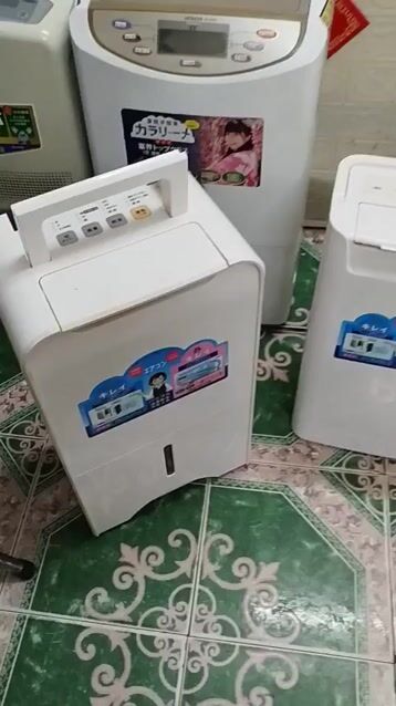 Máy hút ẩm Iris eiffel Trắng. Mua bán Nội thất, đồ gia dụng khác tại Huyện Gia Lâm Hà Nội được đăng bởi Trần Thanh Thủy hình 1