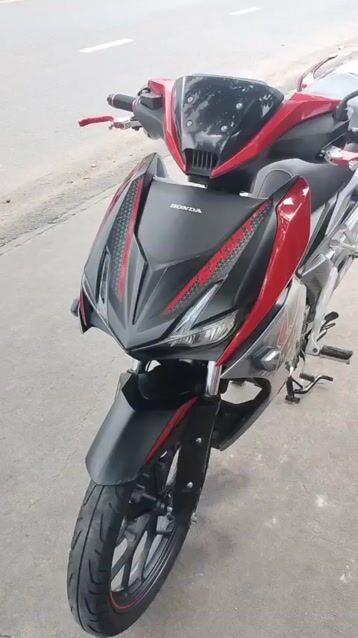 Winner x v2 thắng ABS như mới zin góp 0đ. Mua bán Xe máy tại Thành phố Dĩ An Bình Dương được đăng bởi xe máy hồng phát dĩ An Bình Dương  hình 1