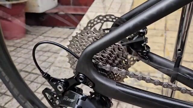 Xe đạp Java Fuoco Disc 2024 Carbon xám mờ. Mua bán Xe đạp tại Quận Tân Phú Tp Hồ Chí Minh được đăng bởi Minh Đan hình 1