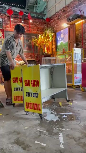 Tủ vé số 30*60cm gấp gọn. Mua bán Đồ chuyên dụng, Giống nuôi trồng tại Quận 12 Tp Hồ Chí Minh được đăng bởi Mr Trường hình 1