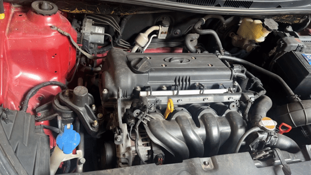 Hyundai Accent Đỏ Tự động. Mua bán Ô tô tại Thành phố Thủ Dầu Một Bình Dương được đăng bởi Yến Nhi hình 1