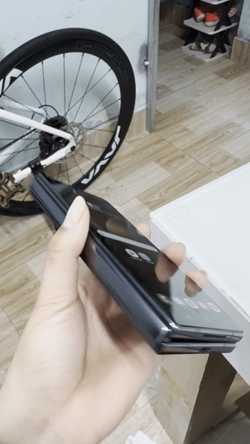 Samsung Galaxy Z Fold4 256GB Đen. Mua bán Điện thoại tại Quận 7 Tp Hồ Chí Minh được đăng bởi Ngoan Nguyễn hình 1