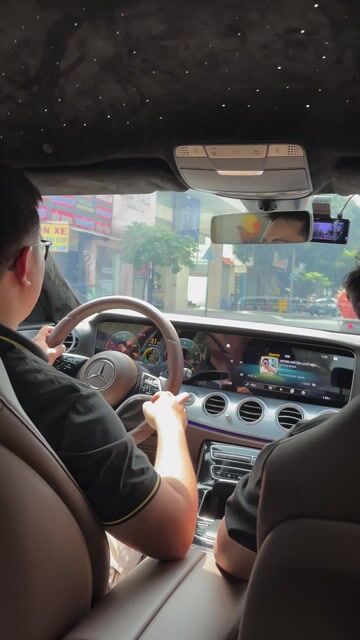 Mercedes Benz E Class 2021 E180 up full E300 AMG. Mua bán Ô tô tại Quận Tân Phú Tp Hồ Chí Minh được đăng bởi Văn Hải hình 1