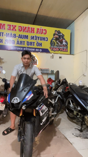 Yamaha R15 v3 up đầu r3 xe 155vva máy rin êm ru. Mua bán Xe máy tại Quận Liên Chiểu Đà Nẵng được đăng bởi Xe Máy Cũ Duy Đạt  66 Nguyễn Khuyến hình 1