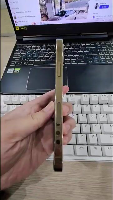 Apple iPhone 12 Pro 128GB Vàng LL/A Lock. Mua bán Điện thoại tại Thành phố Hải Dương Hải Dương được đăng bởi Dung Nguyen hình 1