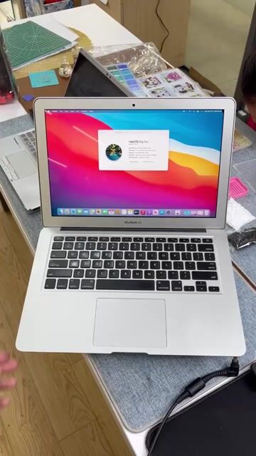 Apple MacBook Air 2015 i7 8GB/256GB Bạc. Mua bán Laptop tại Huyện Bình Chánh Tp Hồ Chí Minh được đăng bởi HBA LAPTOP Mua Bán Ký gửi  hình 1