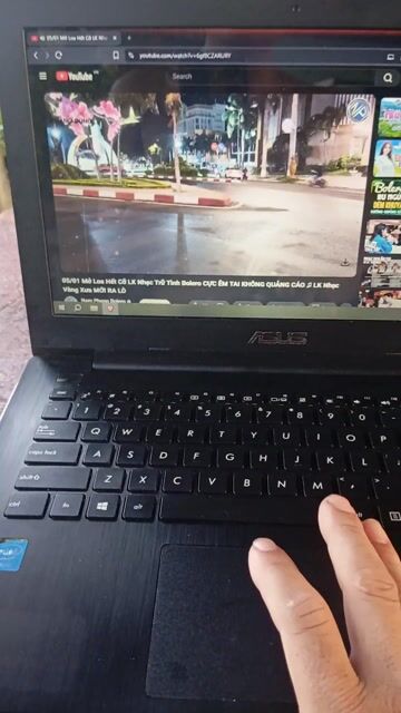 Laptop Asus 14 inches Đen. Mua bán Laptop tại Huyện Củ Chi Tp Hồ Chí Minh được đăng bởi Cu Kin hình 1