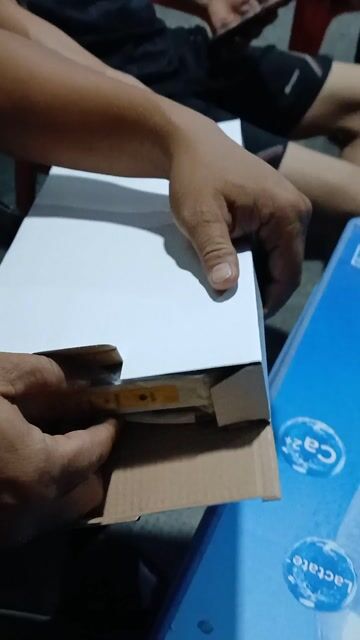 Đèn thoát hiểm Xanh lá Kim loại. Mua bán Đèn tại Quận Tân Bình Tp Hồ Chí Minh được đăng bởi Thành hình 1