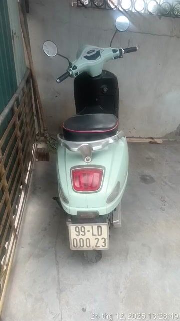 mẹ mình k đi nữa muốn bán lại xe máy điện.. Mua bán Xe điện tại Thành phố Bắc Ninh Bắc Ninh được đăng bởi Đặng Hoàng hình 1