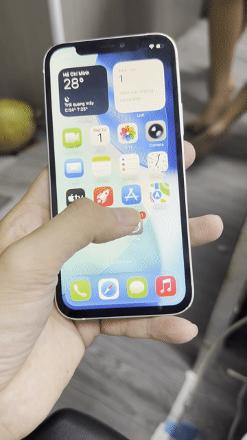 Apple iPhone 12 64GB Trắng Đã sử dụng. Mua bán Điện thoại tại Thị xã Vĩnh Châu Sóc Trăng được đăng bởi Huỳnh Dinh hình 1