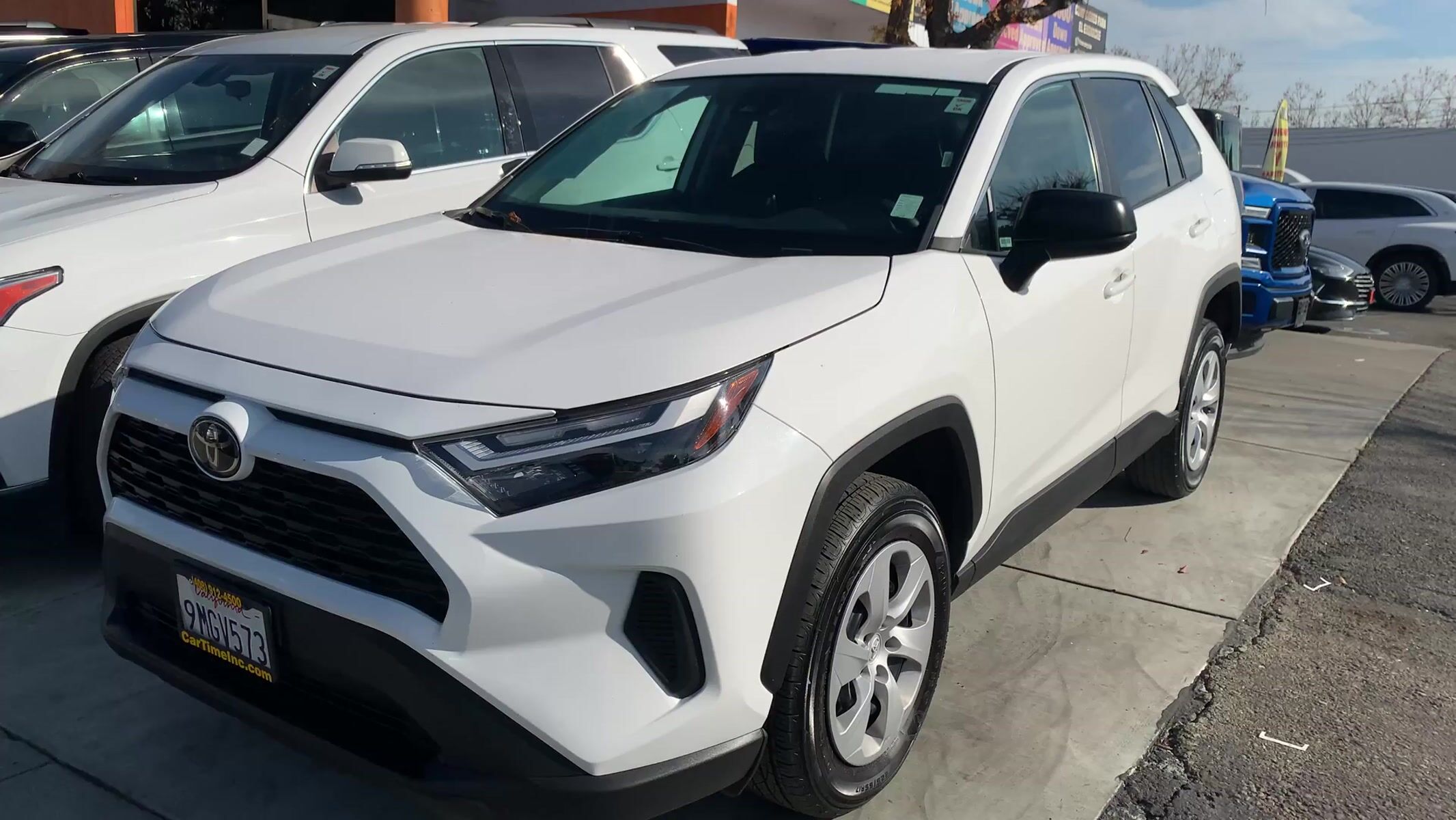 Video thumbnail for 2024 Toyota RAV4