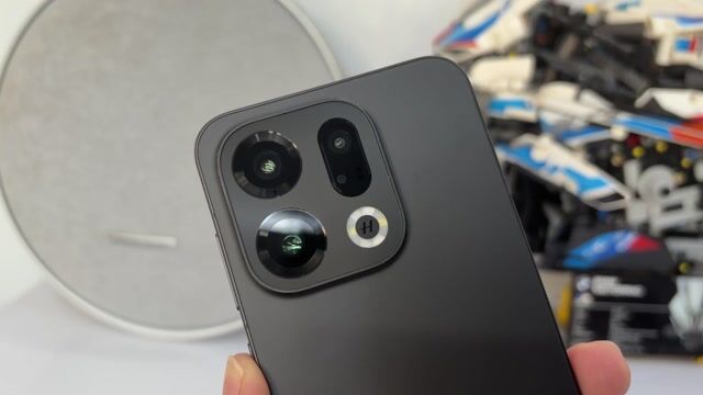 Oppo Find X9 256GB Đen 99% mới. Mua bán Điện thoại tại Quận Ninh Kiều Cần Thơ được đăng bởi Lê Khang hình 1