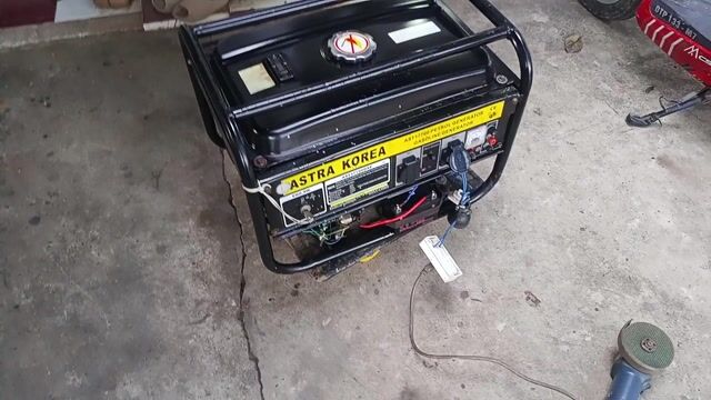 Máy phát điện korea 3kw có đề. Mua bán Đồ chuyên dụng, Giống nuôi trồng tại Huyện Trảng Bàng Tây Ninh được đăng bởi BÒ ĐỰC  hình 1