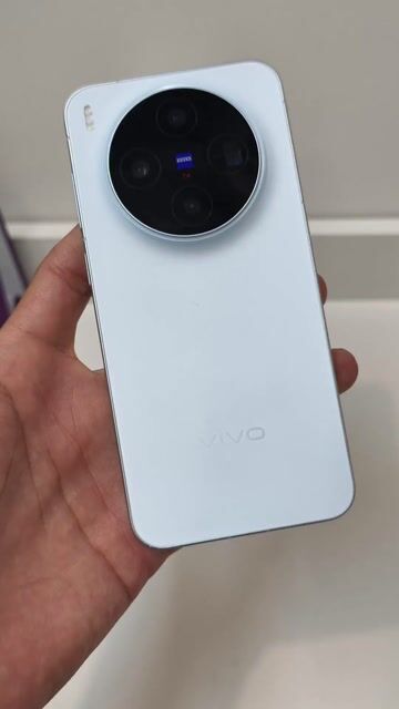 Vivo X300 256GB keng nét. Mua bán Điện thoại tại Thành phố Thủ Đức Tp Hồ Chí Minh được đăng bởi Hải Nam Store hình 1